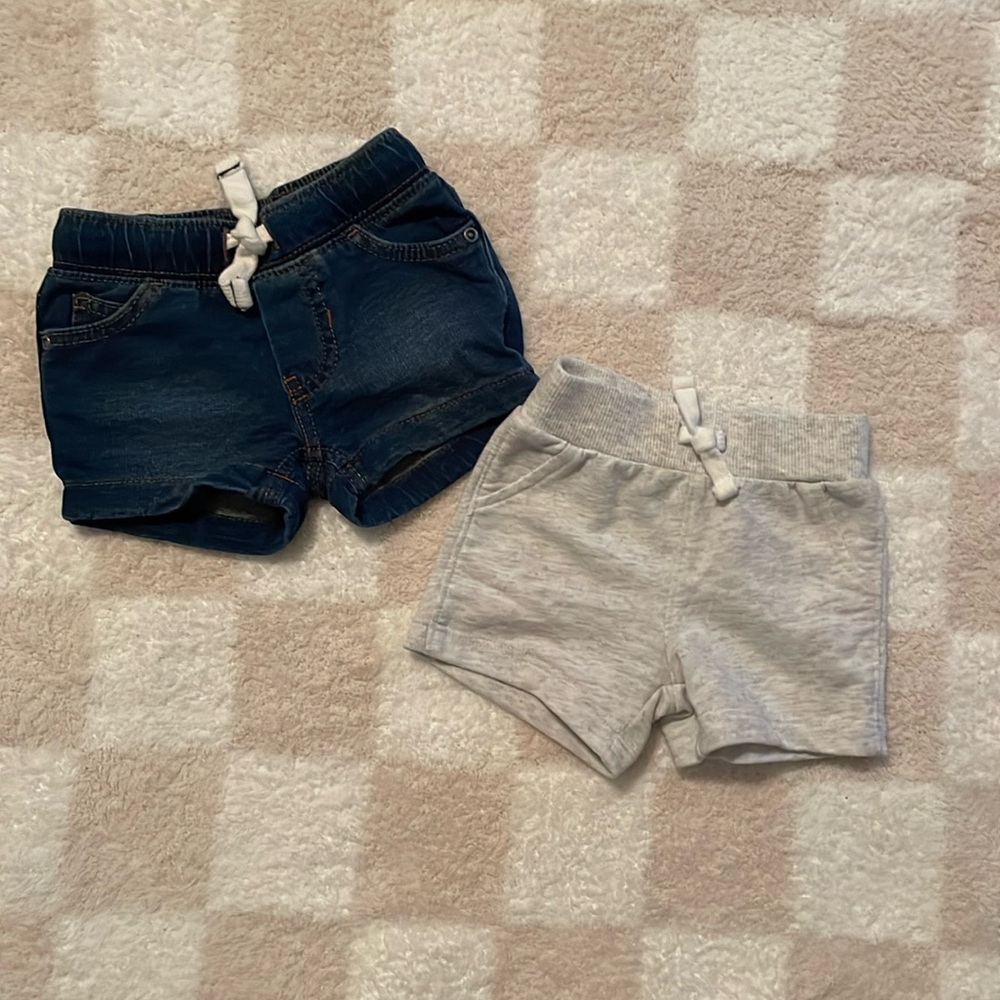 Carters 3M shorts set *LIKE NEW* 2 pack